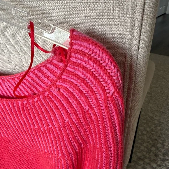 Free People Charlotte Boat Neck Tunic
Sweater Barbie Pink Blossom Rose, XL, EUC - Picture 3 of 8